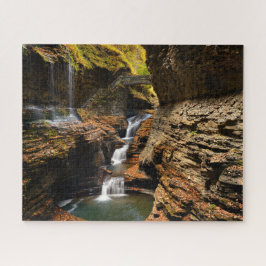 Quebra-cabeça Cascata em Watkins Glen nos lagos dos dedos