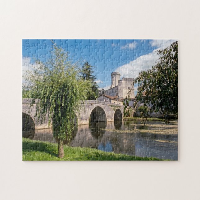 Quebra-cabeça Castelo de Bourdeilles e Ponte de Pedra, França (Horizontal)
