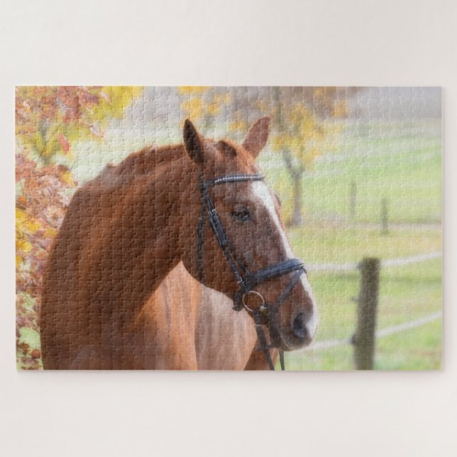 Quebra-cabeça Cavalo num campo de outono com folhas em queda (Horizontal)