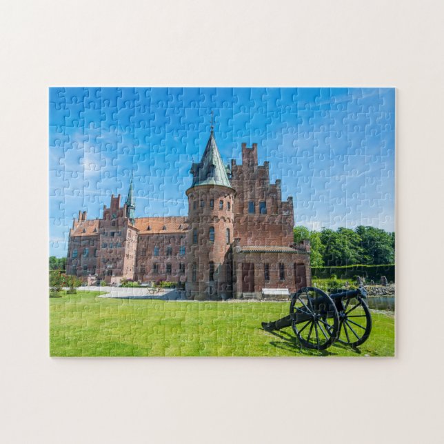 Quebra-cabeça Cena do Castelo Egeskov (Horizontal)