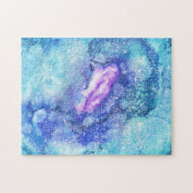 Constelação de nebulosa espacial duro azul e roxo