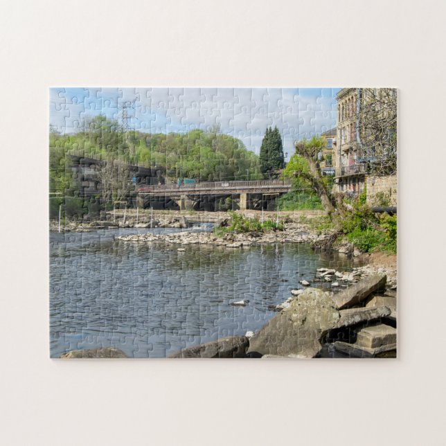 Quebra-cabeça County Bridge e o Rio Calder, Sowerby Bridge (Horizontal)
