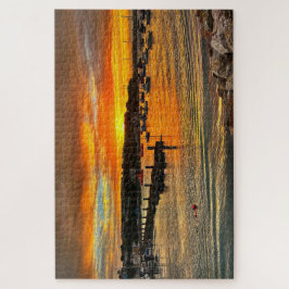 Quebra-cabeça Crepúsculo de Brixham: Pôr do Sol Ardente e Costa 