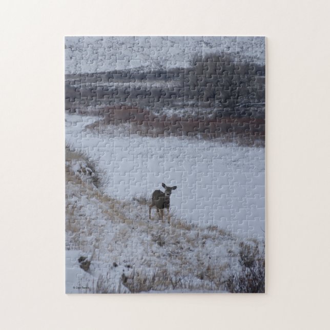 Quebra-cabeça D16 Mule Deer Doe em River Valley (Vertical)