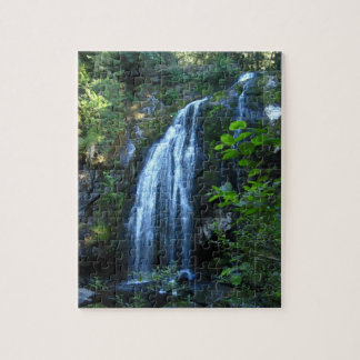Quebra-cabeça de cascata