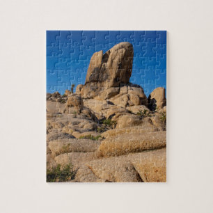 Quebra-cabeça de pedra no deserto