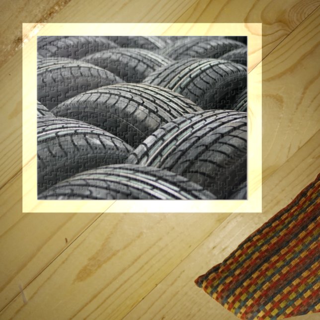 Quebra-cabeça de pneus (Criador carregado)