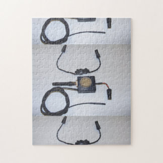 Quebra-cabeça de serra de vaivém do espião