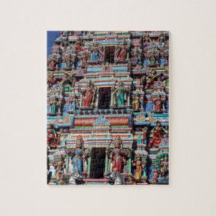 Quebra-cabeça Deidades Hindu e deuses no gopuram do templo