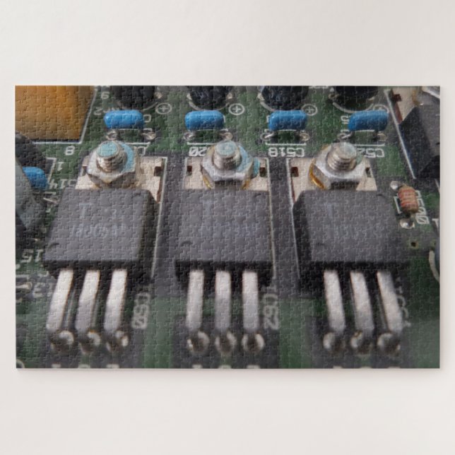 Quebra-cabeça do circuito transistor (Horizontal)