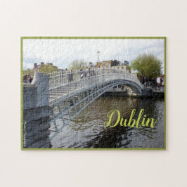 Quebra-cabeça Dublin (ponte do halfpenny) com texto