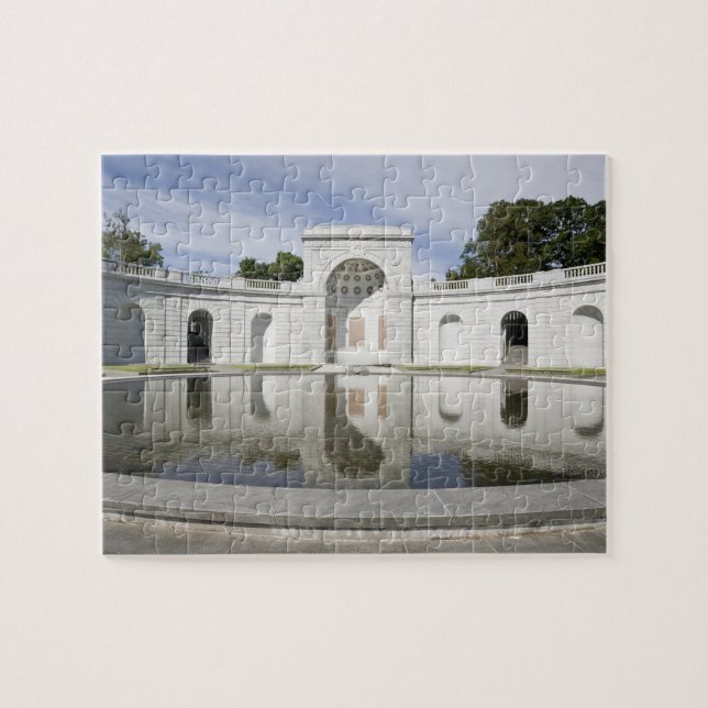 Quebra-cabeça E.U., VA, Arlington. Mulheres no serviço militar (Horizontal)