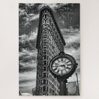 Quebra-cabeça Edifício Flatiron e Relógio em Preto e Branco