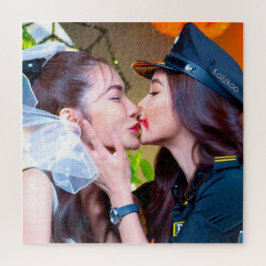 Quebra-cabeça Englot Thai GL Halloween Kiss, Engfa e Charlotte