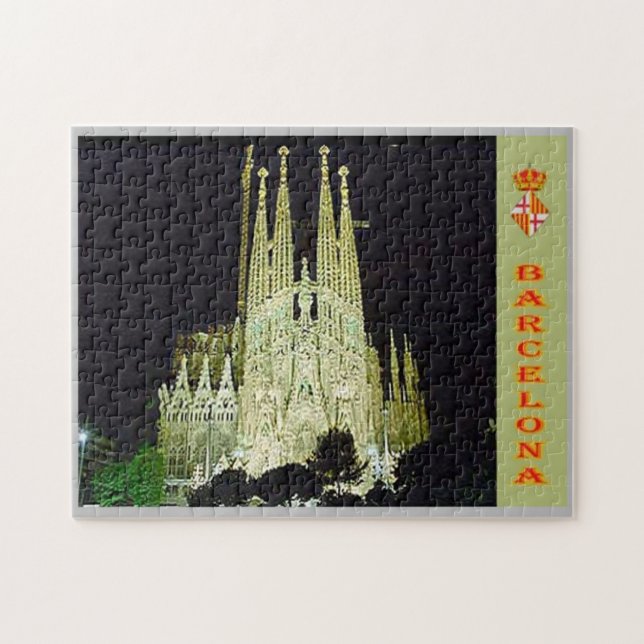Quebra-cabeça Espanha - Barcelona - Basilica Sagrada Familia - (Horizontal)