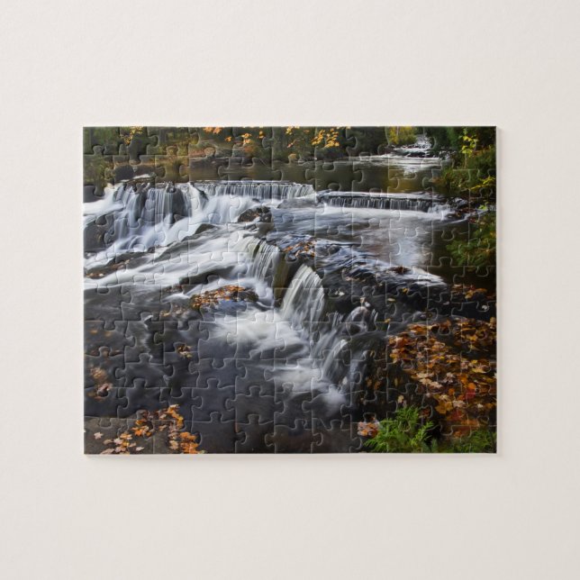 Quebra-cabeça EUA, Michigan, Península Superior. Bond Falls e (Horizontal)