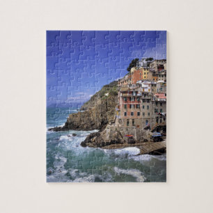 Quebra-cabeça Europa, Itália, Riomaggiore. Riomaggiore é constru