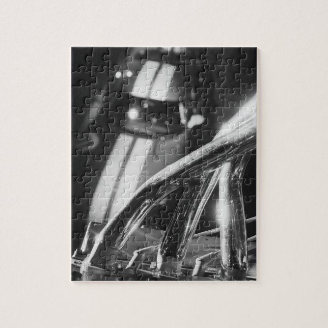 Quebra-cabeça Europa, Suiça, Genebra. Show Automóvel de Genebra; (Vertical)