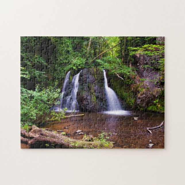 Quebra-cabeça Fairy Glen Waterfall, Rosemarkie Jigsee quebra-cab (Horizontal)