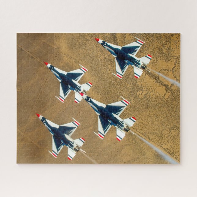 Quebra-cabeça FALCO DE COMBATE F-16C (16x20 POLEGADAS) (Horizontal)