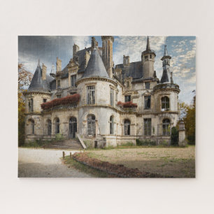Quebra-cabeça Fantasy Surreal Abandonado French Chateau