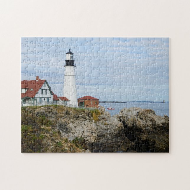 Quebra-cabeça Farol de Portland Headlight em costa rochosa (Horizontal)