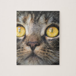 Quebra-cabeça Fechamento de Gato com Olhos Amarelos