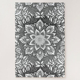 Quebra-cabeça Flor Mandala em preto e branco