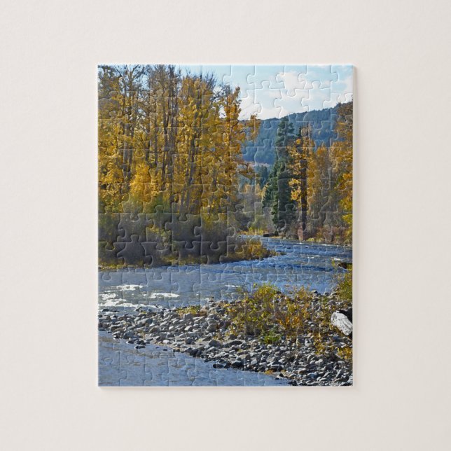Quebra-cabeça Florestas de outono e cena fluvial (Vertical)