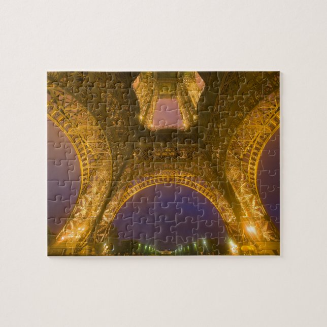 Quebra-cabeça França, Paris. Torre Eiffel iluminada às 2 (Horizontal)