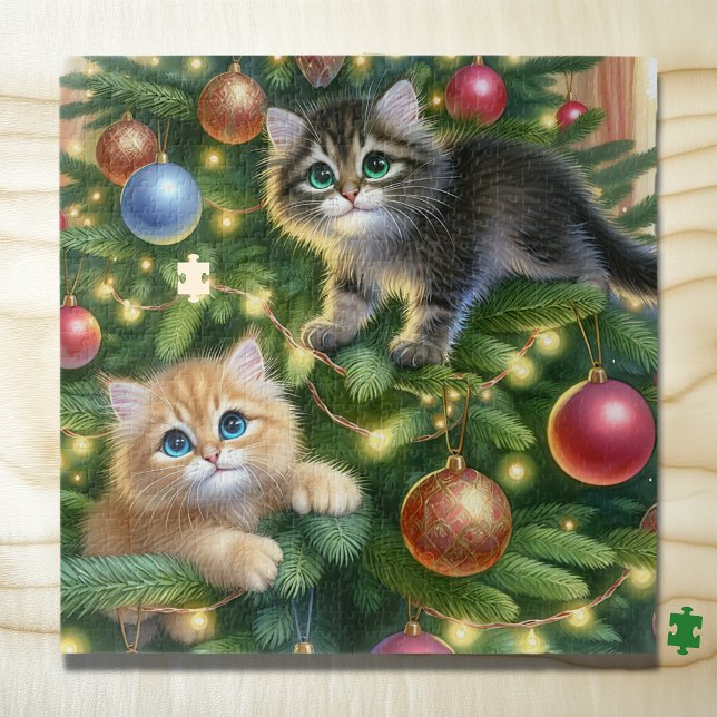 Quebra-cabeça Gatinhos bonitos na árvore de Natal (Criador carregado)