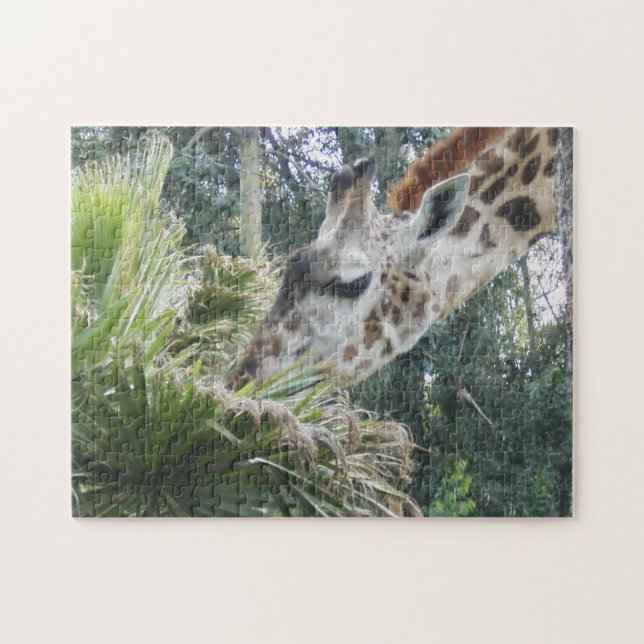 Quebra-cabeça Giraffe Comendo Próximo (Horizontal)