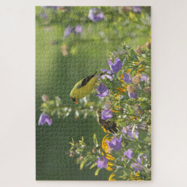 Quebra-cabeça Goldfinch em uma Flor Harebell