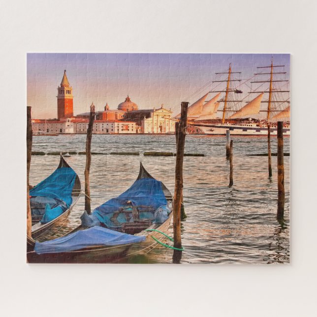 Quebra-cabeça Gôndolas e veleiro, Veneza, Itália (Horizontal)