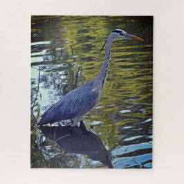 Quebra-cabeça Heron Feeding in the Pond at RHS Wisley, Reino Uni