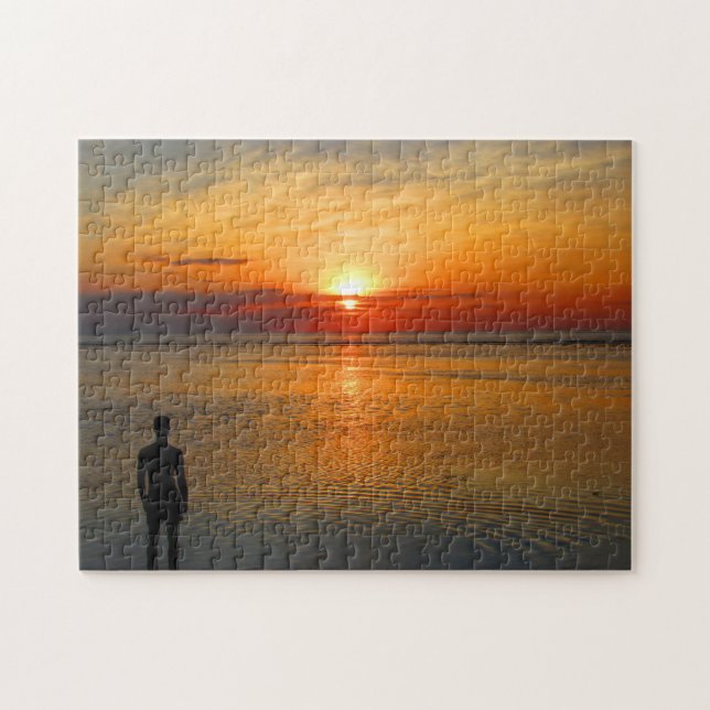 Quebra-cabeça homem no pôr do sol na praia (Horizontal)