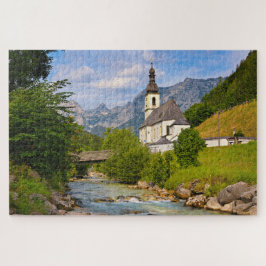 Quebra-cabeça Igreja de montanha com paisagem