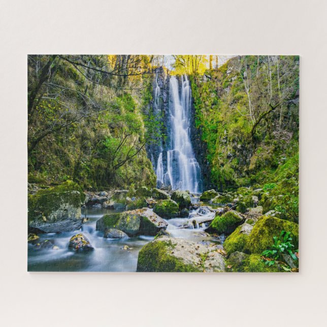 Quebra-cabeça Jigsaw Cascade Falls Mission Colúmbia Britânica. (Horizontal)