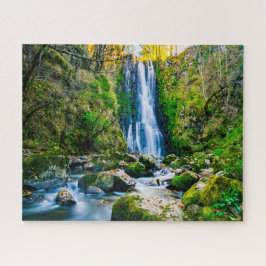 Quebra-cabeça Jigsen Cascade Cai na Missão Colúmbia Britânica.