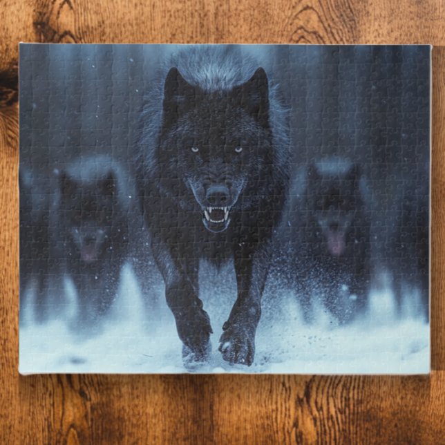 Quebra-cabeça Lobo Alfa Negro Correndo na Neve (Criador carregado)