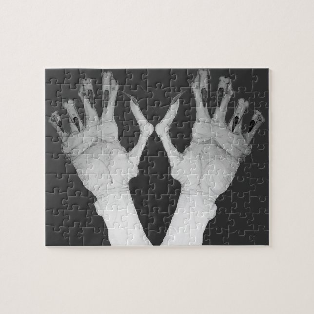 Quebra-cabeça Mãos de monstro assustador (Horizontal)