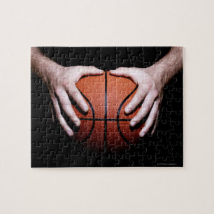 Quebra-cabeça Mãos que guardaram um basquetebol