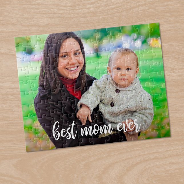 Quebra-cabeça Melhor Mãe já Personalizada Fotografia Moderna Whi (Best Mom Ever Custom Photo Modern White Script Jigsaw Puzzle, in situ)