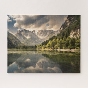 Quebra-cabeça Mountains Dürrensee Lake, Dolomites, Italy