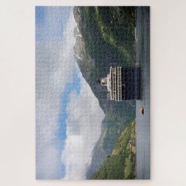 Quebra-cabeça Navio de cruzeiro em Geirangerfjord, Noruega