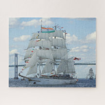 Navio de treino de Marinho indiano Tarangini