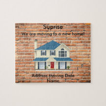 Nós somos surpresa movente da casa da casa nova