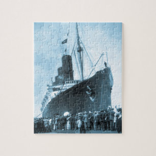 Quebra-cabeça O Lusitania chega no vintage de New York