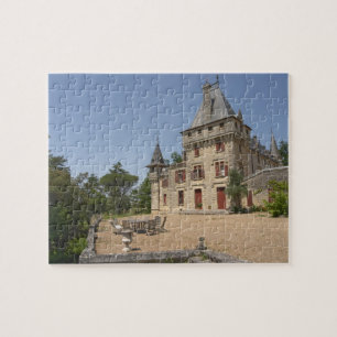 Quebra-cabeça O magnífico Chateau de Pressac e jardim
