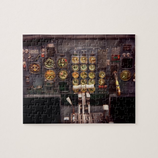 Quebra-cabeça O plano - cabina do piloto - os controles é (Horizontal)